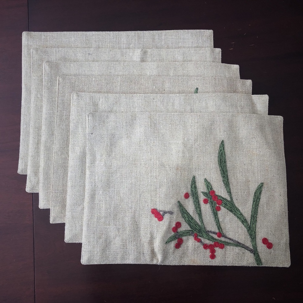 Winter/Holiday Placemats - Picture 1 of 6